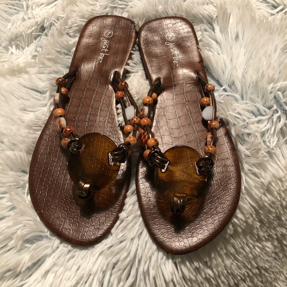 🎈Just be beaded flip flop sandals size 7